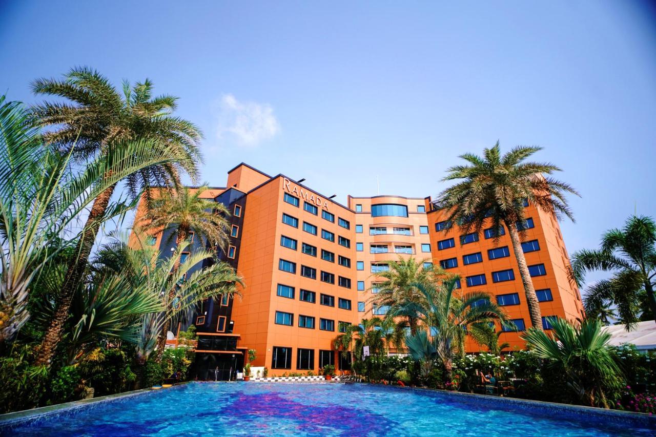 Ramada By Wyndham Alleppey Alappuzha Bagian luar foto