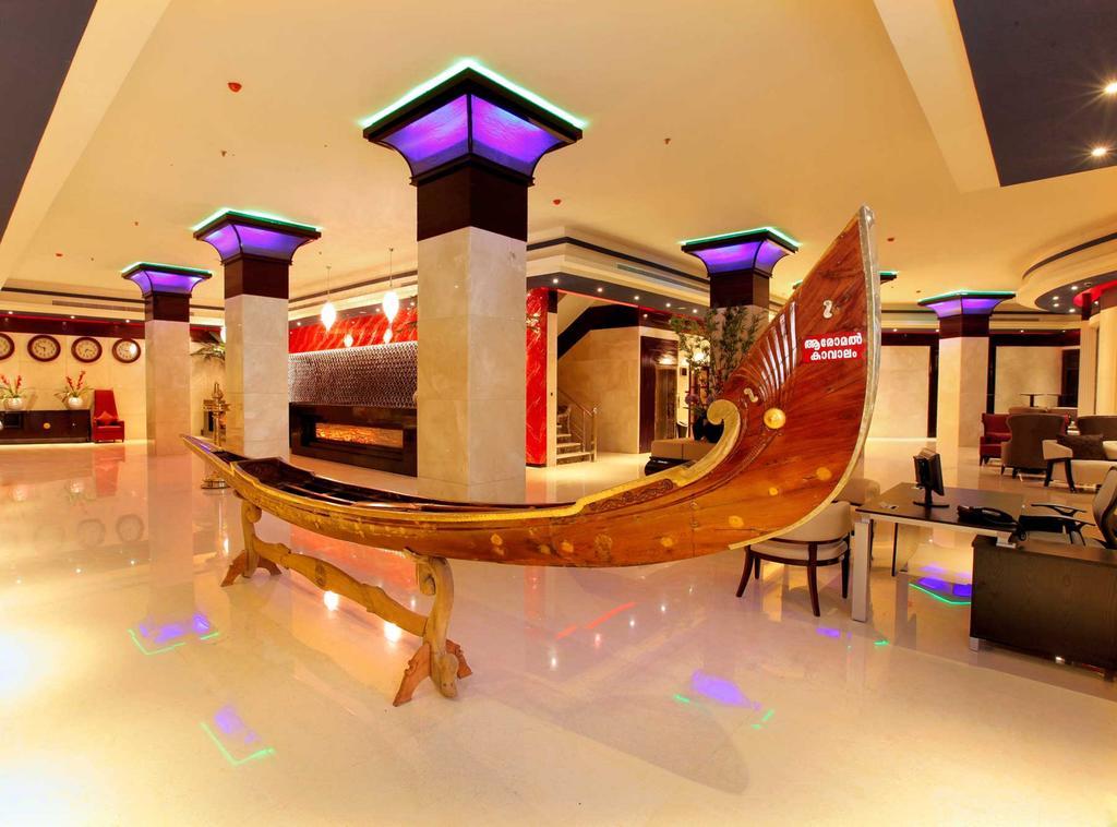 Ramada By Wyndham Alleppey Alappuzha Bagian luar foto